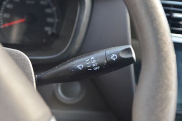 ���� ����M1 ����֮�� 1.5L 116���� ���� 3.3�׵�����������ʽ΢��(����)(BJ5031XYK5JV4-51)ͼƬ