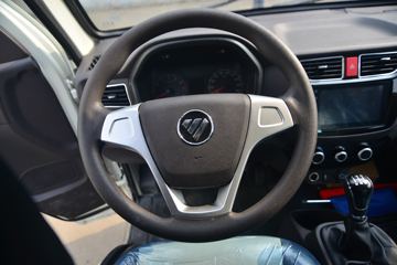 ���� ����M1 ����֮�� 1.5L 116���� ���� 3.3�׵�����������ʽ΢��(����)(BJ5031XYK5JV4-51)ͼƬ