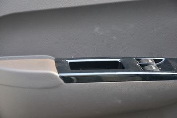 ���� ����M1 ����֮�� 1.5L 116���� ���� 3.3�׵�����������ʽ΢��(����)(BJ5031XYK5JV4-51)ͼƬ