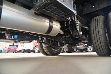 ���� ����M1 ����֮�� 1.5L 116���� ���� 3.3�׵�����������ʽ΢��(����)(BJ5031XYK5JV4-51)ͼƬ