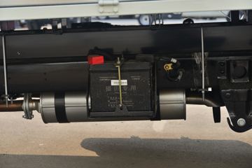 ���� ����M1 ����֮�� 1.5L 116���� ���� 3.3�׵�����������ʽ΢��(����)(BJ5031XYK5JV4-51)ͼƬ