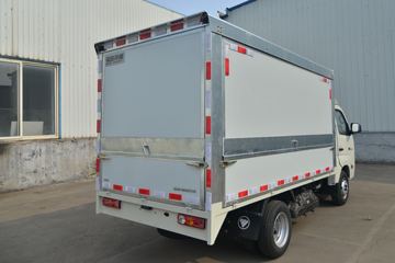 ���� ����M1 ����֮�� 1.5L 116���� ���� 3.3�׵�����������ʽ΢��(����)(BJ5031XYK5JV4-51)ͼƬ