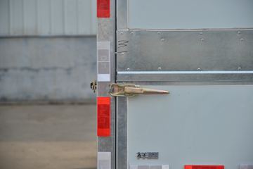 ���� ����M1 ����֮�� 1.5L 116���� ���� 3.3�׵�����������ʽ΢��(����)(BJ5031XYK5JV4-51)ͼƬ