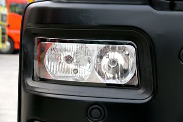 �й����� �ǵ¿�SITRAK G5�ؿ� 270���� 4X2 9.92����ʽ�ػ���ͼƬ