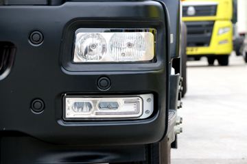 �й����� �ǵ¿�SITRAK G5�ؿ� 270���� 4X2 9.92����ʽ�ػ���ͼƬ