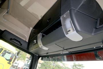 �й����� �ǵ¿�SITRAK G5�ؿ� 270���� 4X2 9.92����ʽ�ػ���ͼƬ