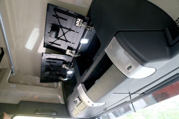 �й����� �ǵ¿�SITRAK G5�ؿ� 270���� 4X2 9.92����ʽ�ػ���ͼƬ