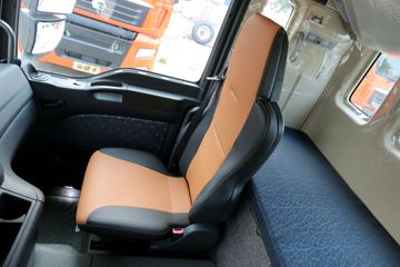 �й����� �ǵ¿�SITRAK G5�ؿ� 270���� 4X2 9.92����ʽ�ػ���ͼƬ