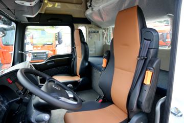 �й����� �ǵ¿�SITRAK G5�ؿ� 270���� 4X2 9.92����ʽ�ػ���ͼƬ