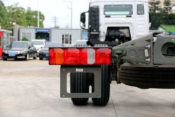 �й����� �ǵ¿�SITRAK G5�ؿ� 270���� 4X2 9.92����ʽ�ػ���ͼƬ