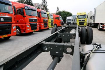 �й����� �ǵ¿�SITRAK G5�ؿ� 270���� 4X2 9.92����ʽ�ػ���ͼƬ