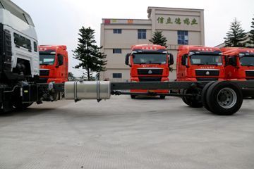 �й����� �ǵ¿�SITRAK G5�ؿ� 270���� 4X2 9.92����ʽ�ػ���ͼƬ