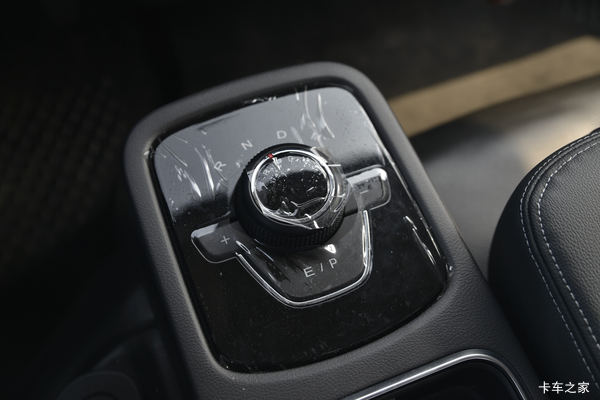 ����Hϵ�ػ����Ϻ����ȴ����� �����ߴ�0.6��