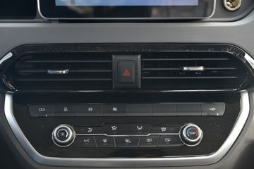 Ծ�� ����H500 150���� 4.2��AMT�Զ������������Ῠ(����)(SH1043ZFDCWZ2)ͼƬ