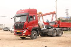 东风新疆 畅行D7V 460马力 6X4 LNG牵引车(国六)(DFV4258GP6N)