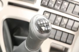 东风畅行 牵引车驾驶室                                               图片