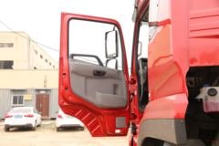 东风新疆 畅行D7V 460马力 6X4 LNG牵引车(国六)(DFV4258GP6N)