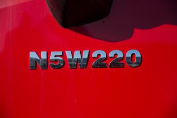 �й����� ���N5W�п� 220���� 4X2 6.75�ײ�դʽ�ػ���(ZZ5185CCYK5113E1H)ͼƬ