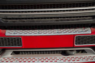 �й����� ���N5W�п� 220���� 4X2 6.75�ײ�դʽ�ػ���(ZZ5185CCYK5113E1H)ͼƬ