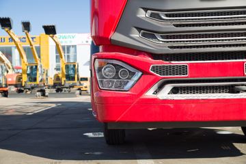 �й����� ���N5W�п� 220���� 4X2 6.75�ײ�դʽ�ػ���(ZZ5185CCYK5113E1H)ͼƬ