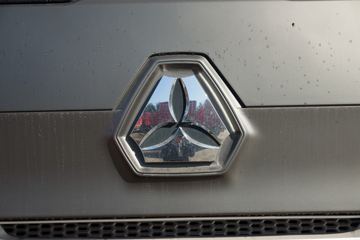 �й����� ���N5W�п� 220���� 4X2 6.75�ײ�դʽ�ػ���(ZZ5185CCYK5113E1H)ͼƬ