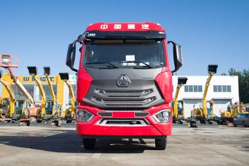 中国重汽 豪沃N5W中卡 220马力 4X2 9.5米厢式载货车(国六)(ZZ5167XXYK711JF1)