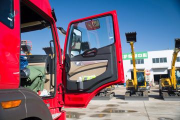 �й����� ���N5W�п� 220���� 4X2 6.75�ײ�դʽ�ػ���(ZZ5185CCYK5113E1H)ͼƬ