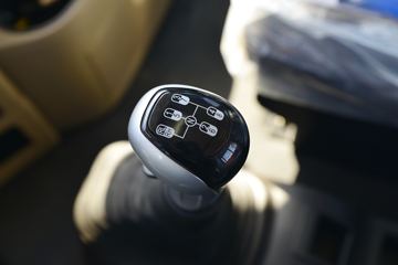 �й����� ���N5W�п� 220���� 4X2 6.75�������ػ���(ZZ1185K5113E1)ͼƬ