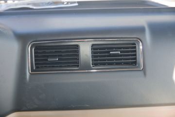 �й����� ���N5W�п� 220���� 4X2 6.75�ײ�դʽ�ػ���(ZZ5185CCYK5113E1H)ͼƬ