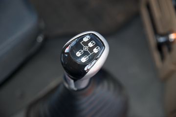 �й����� ���N5W�п� 220���� 4X2 6.75�ײ�դʽ�ػ���(ZZ5185CCYK5113E1H)ͼƬ