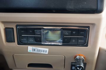 �й����� ���N5W�п� 220���� 4X2 6.75�ײ�դʽ�ػ���(ZZ5185CCYK5113E1H)ͼƬ