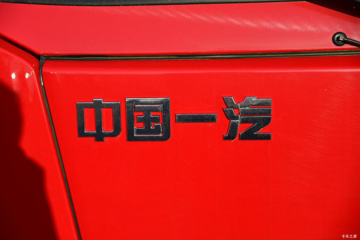  J6F 130 4.2׵Ῠ(CA1040P40K61L2E5A84)                                                