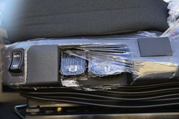 �й����� ���N5W�п� 220���� 4X2 6.75�������ػ���(ZZ1185K5113E1)ͼƬ