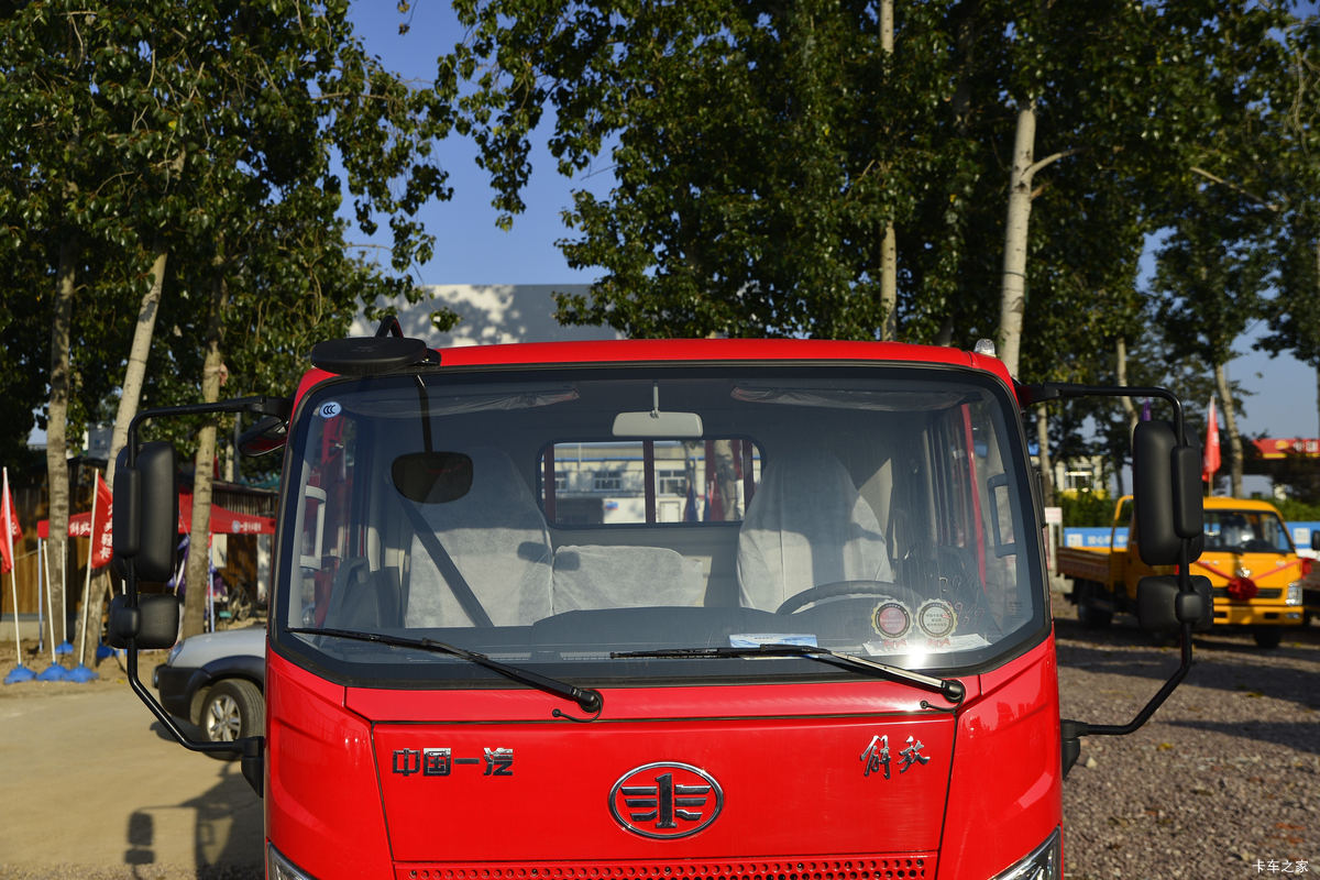  J6F 130 4.2׵Ῠ(CA1040P40K61L2E5A84)                                                