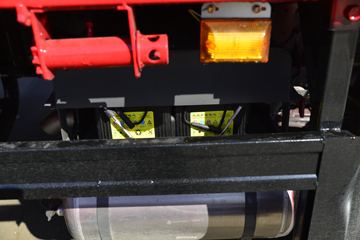 �й����� ���N5W�п� 220���� 4X2 6.75�������ػ���(ZZ1185K5113E1)ͼƬ