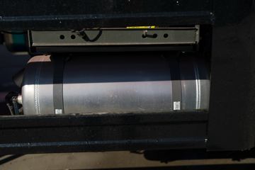 �й����� ���N5W�п� 220���� 4X2 6.75�ײ�դʽ�ػ���(ZZ5185CCYK5113E1H)ͼƬ