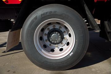 �й����� ���N5W�п� 220���� 4X2 6.75�ײ�դʽ�ػ���(ZZ5185CCYK5113E1H)ͼƬ