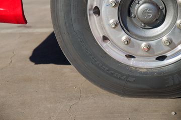 �й����� ���N5W�п� 220���� 4X2 6.75�ײ�դʽ�ػ���(ZZ5185CCYK5113E1H)ͼƬ