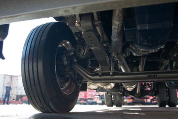 �й����� ���N5W�п� 220���� 4X2 6.75�ײ�դʽ�ػ���(ZZ5185CCYK5113E1H)ͼƬ