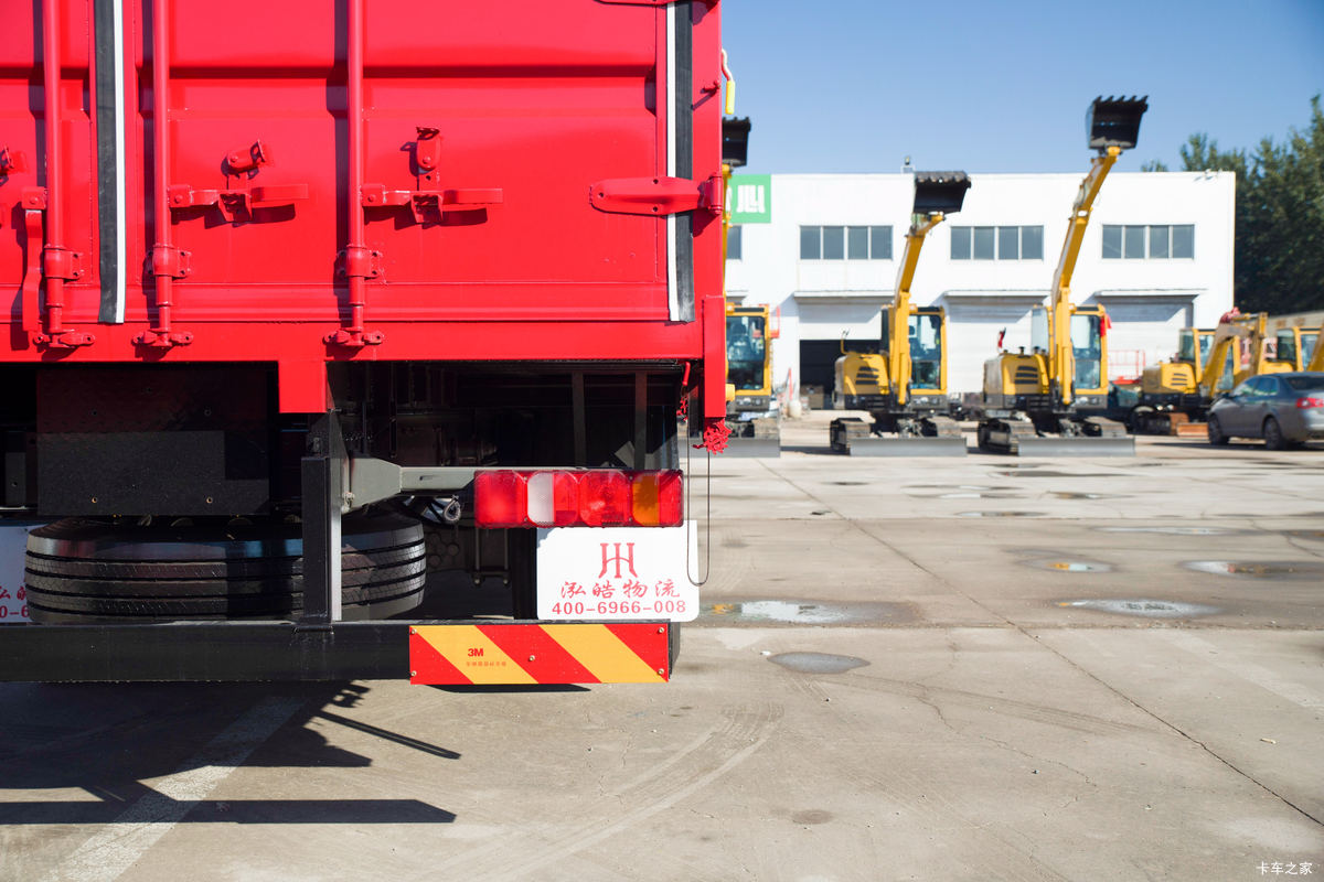�й����� ���N5W�п� 220���� 4X2 6.75�ײ�դʽ�ػ�����װ                                                