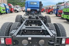 中国重汽 豪曼H3 220马力 8X2 6.8米自卸车(ZZ3318GM7EB0)