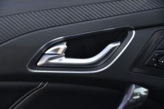 江铃 域虎7 2020款 2.0T柴油 142马力 自动 两驱 双排皮卡 江铃 域虎7 2020款 2.0T柴油 142马力 自动 两驱 双排皮卡