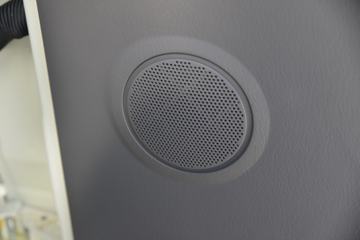 ���� ˳��խ�� 116���� 4X2 4.145����س�(JMT5040XBWXG2)ͼƬ