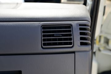 ���� ˳��խ�� 116���� 4X2 4.145����س�(JMT5040XBWXG2)ͼƬ