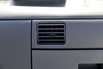 ���� ˳��խ�� 116���� 4X2 4.145����س�(JMT5040XBWXG2)ͼƬ