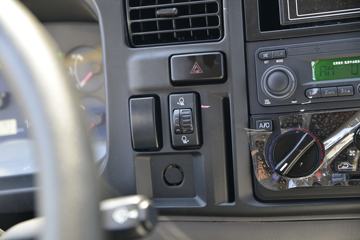 ���� ˳��խ�� 116���� 4X2 4.145����س�(JMT5040XBWXG2)ͼƬ