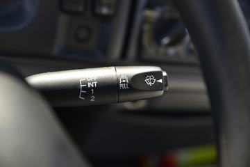 ���� ˳��խ�� 116���� 4X2 4.145����س�(JMT5040XBWXG2)ͼƬ