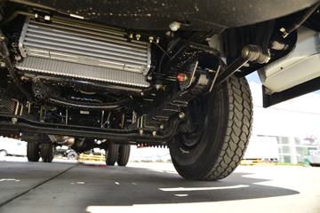 ���� ˳��խ�� 116���� 4X2 4.145����س�(JMT5040XBWXG2)ͼƬ