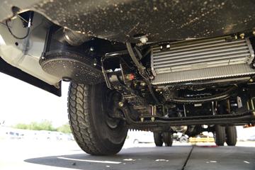 ���� ˳��խ�� 116���� 4X2 4.145����س�(JMT5040XBWXG2)ͼƬ