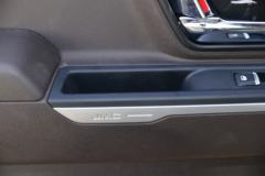 江铃 新款顺达窄体 116马力 3.265米双排栏板轻卡(国六)(JX1041TSG26)